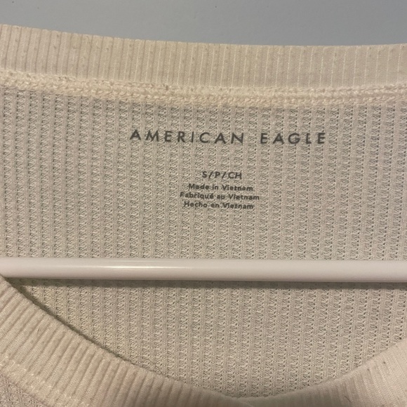 American Eagle Long Sleeve Cropped Top - Picture 2 of 3
